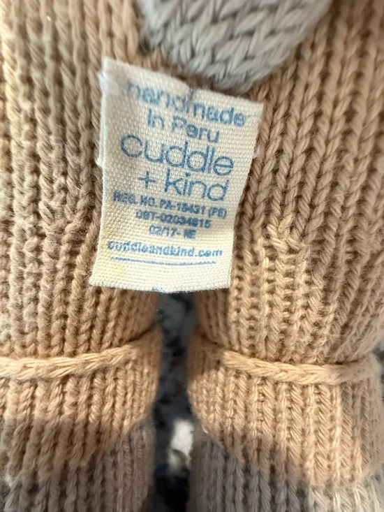 Cuddle + Kind, 20 inch Noah the Dog - Picture 9 of 10